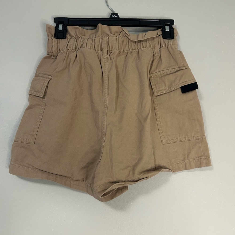 H&M Tan Cargo Pull On Women Shorts, Size 4 - Picture 6 of 6